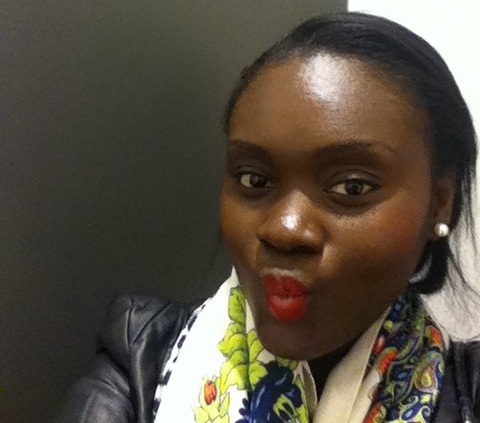 pink lipstick on dark skin. rocking her first red lip,